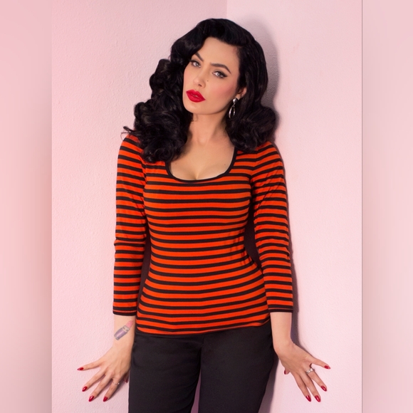 Troublemaker Top - Picture 2 of 7